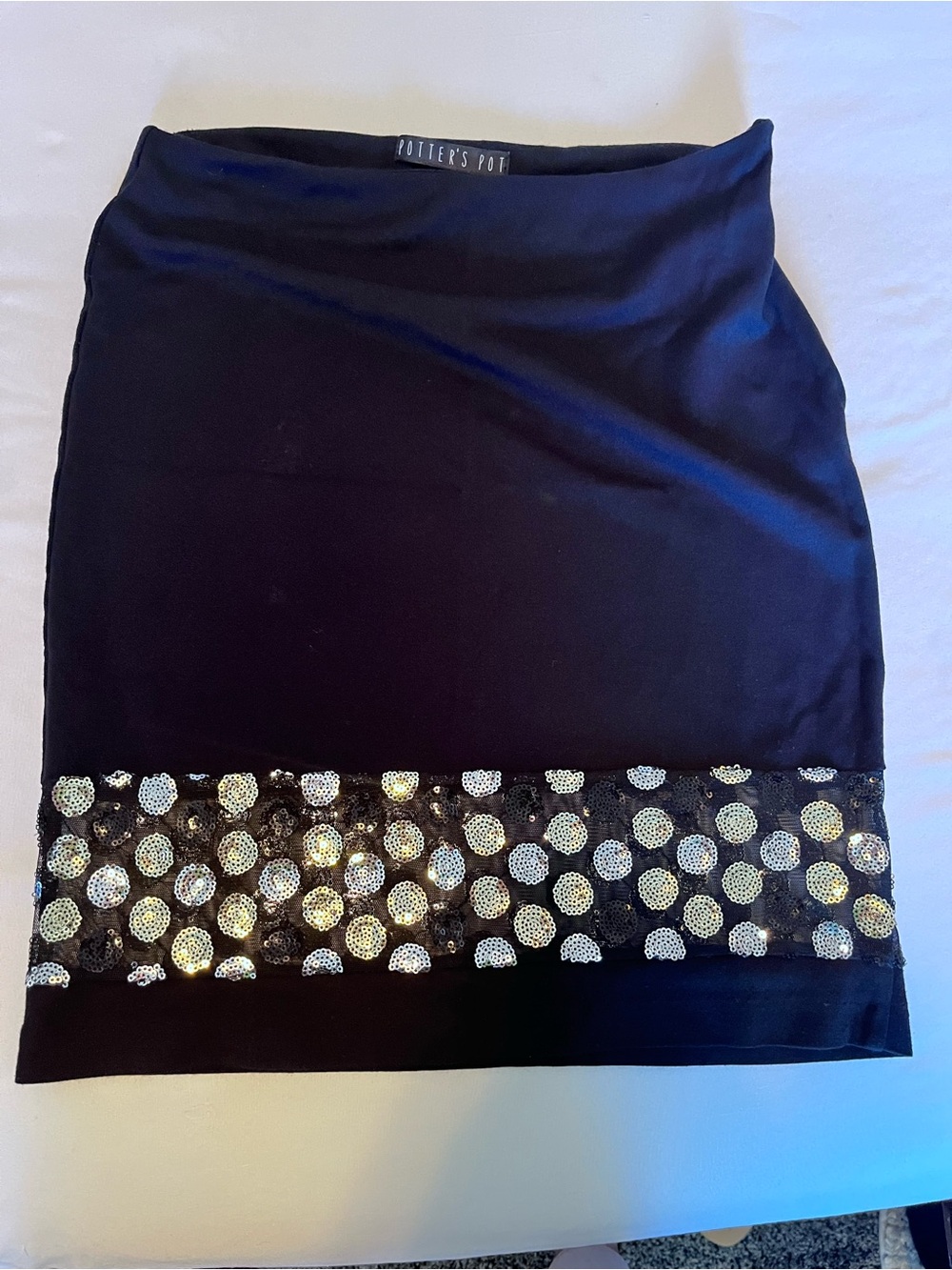 Potter's Pot Black Pencil Tube Skirt with Sequin Hem Size M